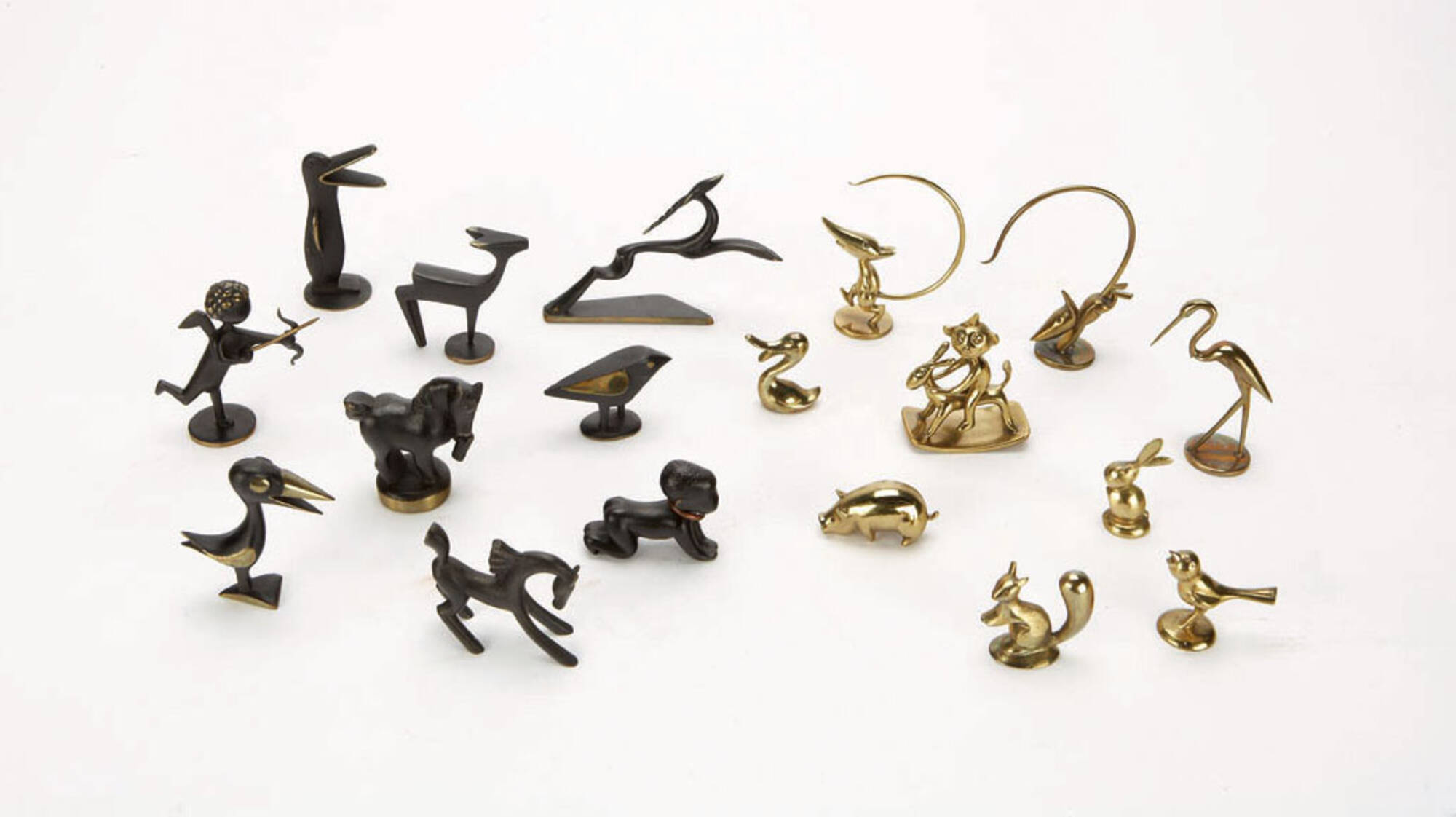 Bronze figures (51)