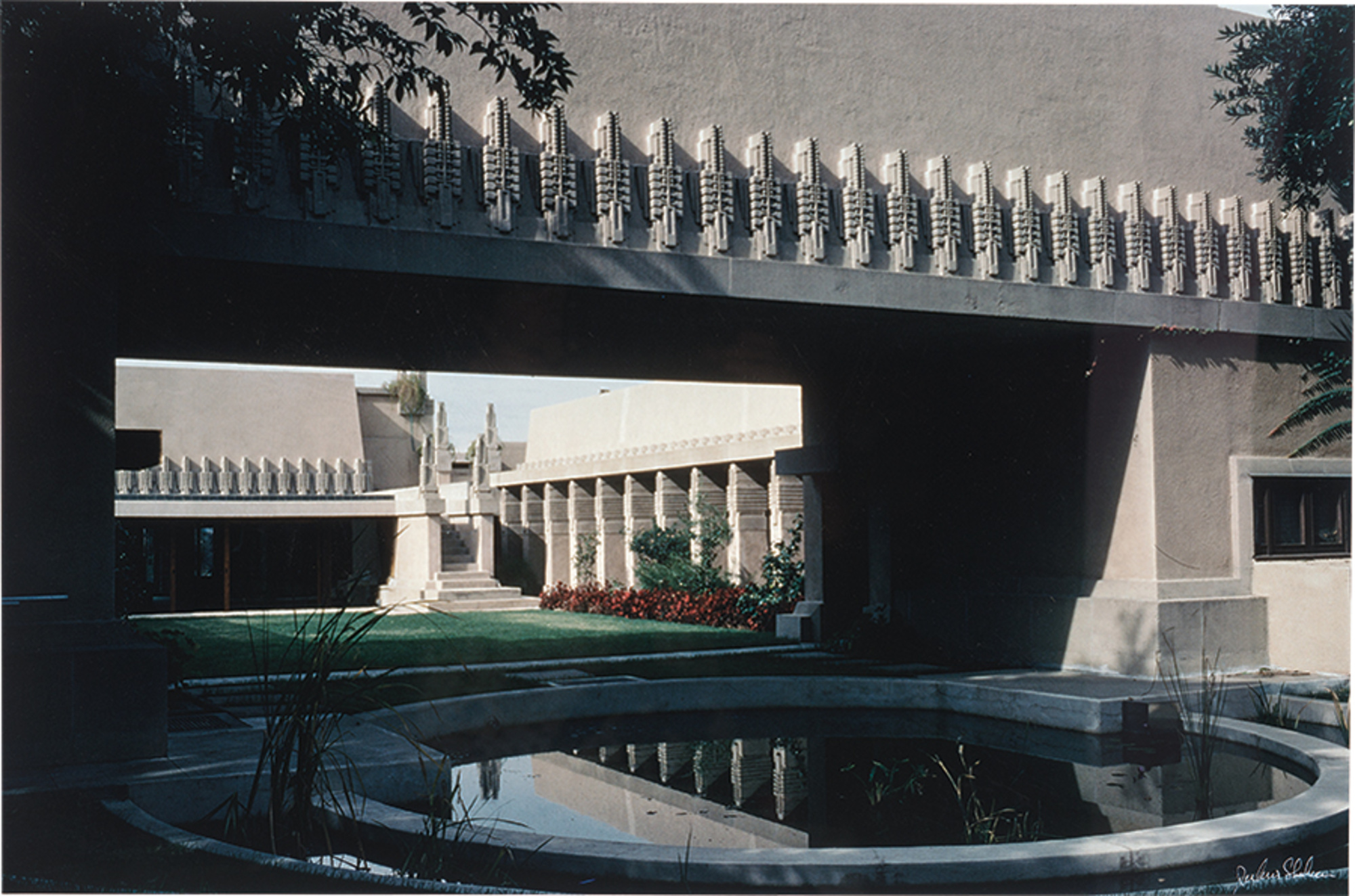 Hollyhock House, Los Angeles