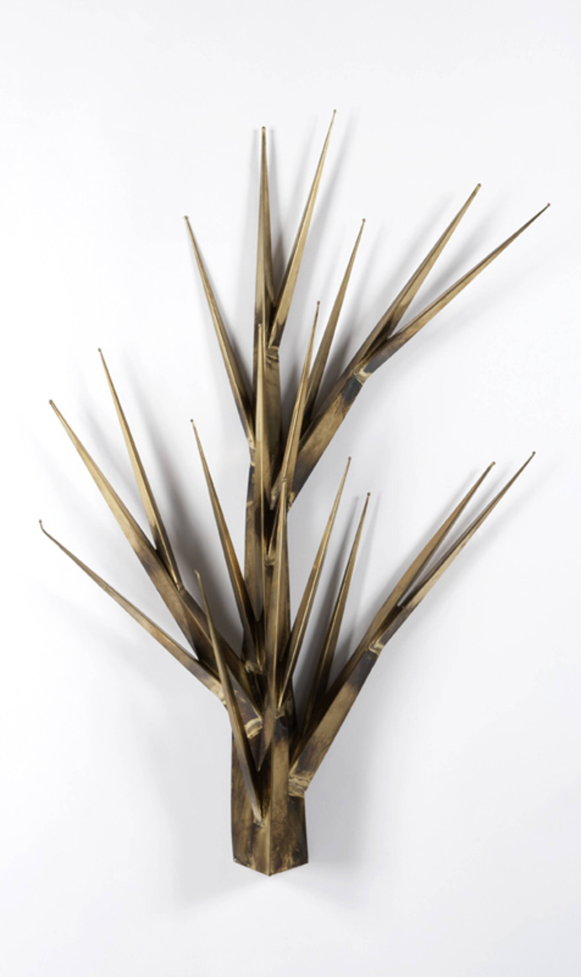 Leaf sculpture