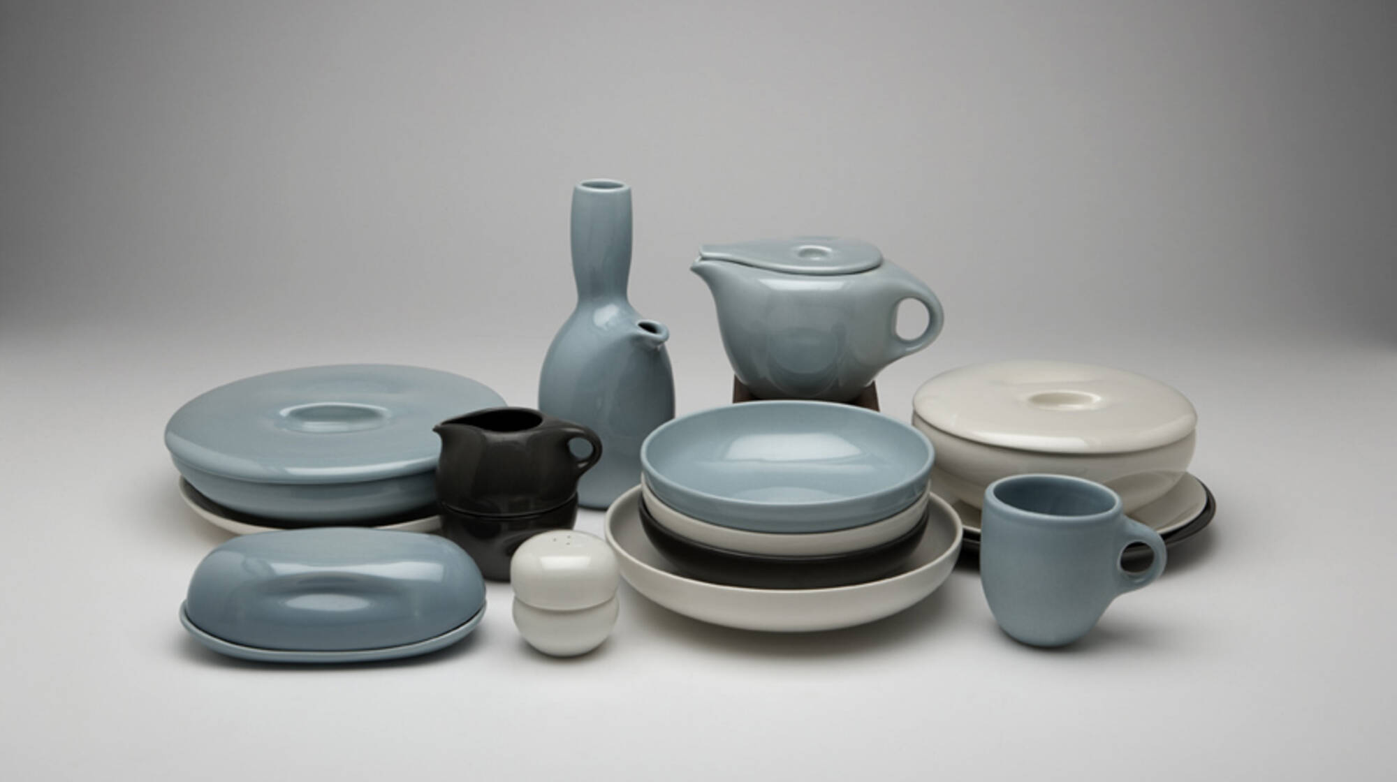 Casual China dinnerware