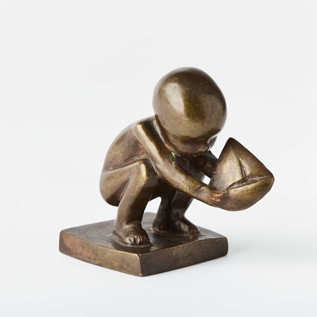 "Storseglaren", skulptur, brons, formgiven 1978.