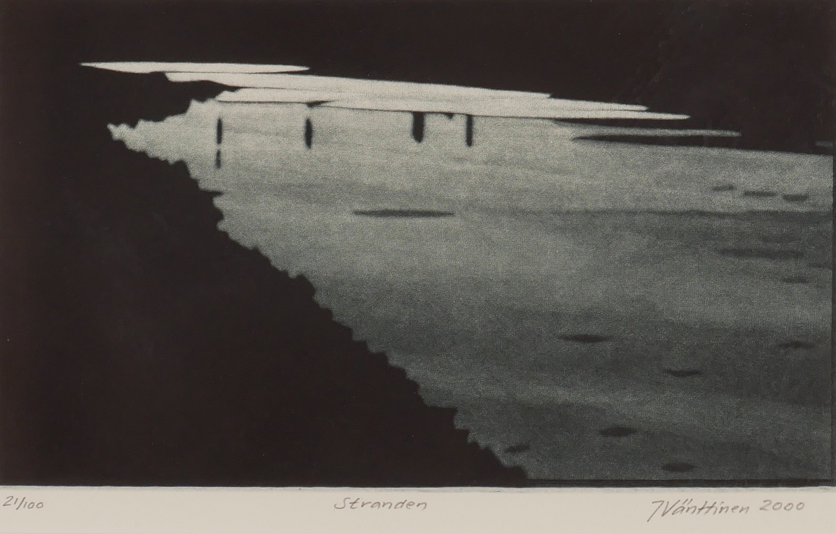 "Stranden", etsning, signerad J. Vänttinen 2000.