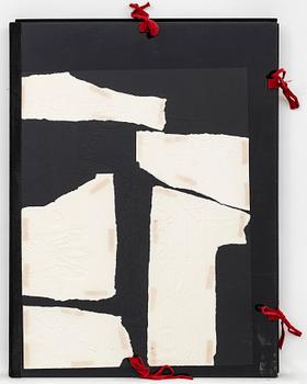 Antoni Clave, Folder, 10 sheets, "Strange Instruments