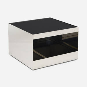 Low rolling table, model 6022T