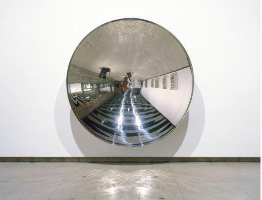 Anish Kapoor, Untitled