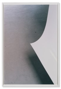 paper drop (white) b