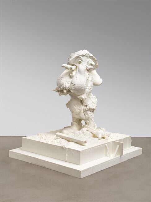 ”White Snow Dwarf (Sneezy)”