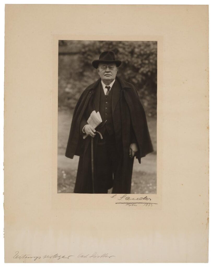 Publisher, 1925