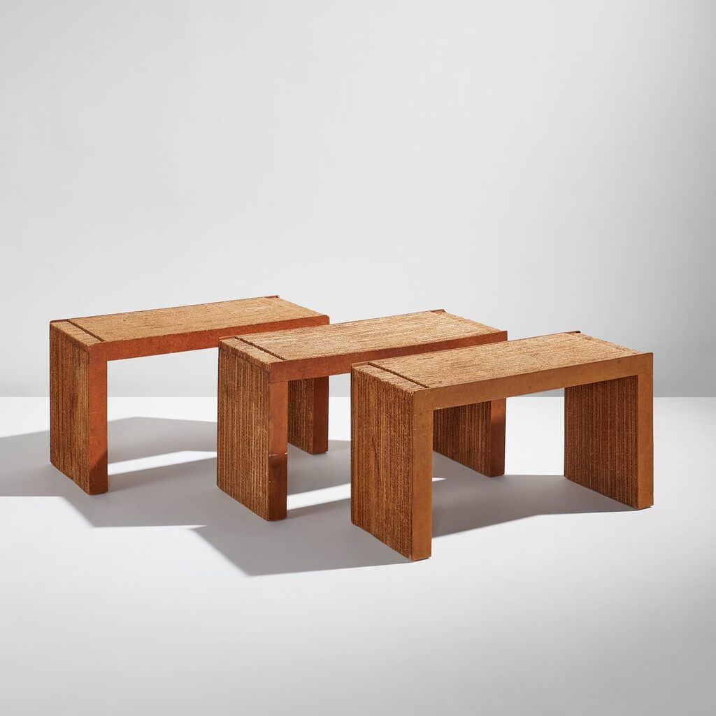 Stackable shelves, from the "Easy Edges" series