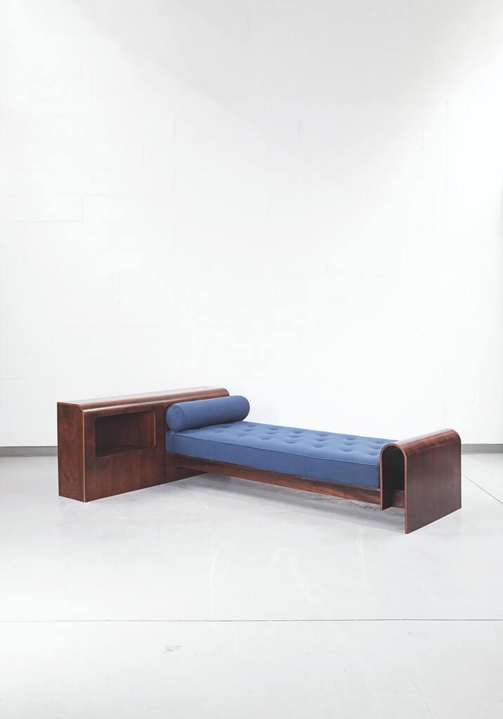 TABLE DE CHEVET, PROTOTYPE RÉALISÉ POUR L'HÔTEL SESC