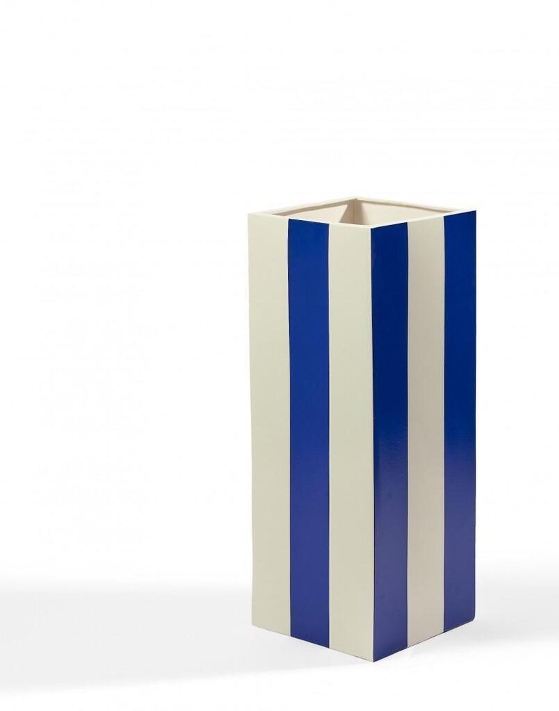 The Hundred Vases (E square)