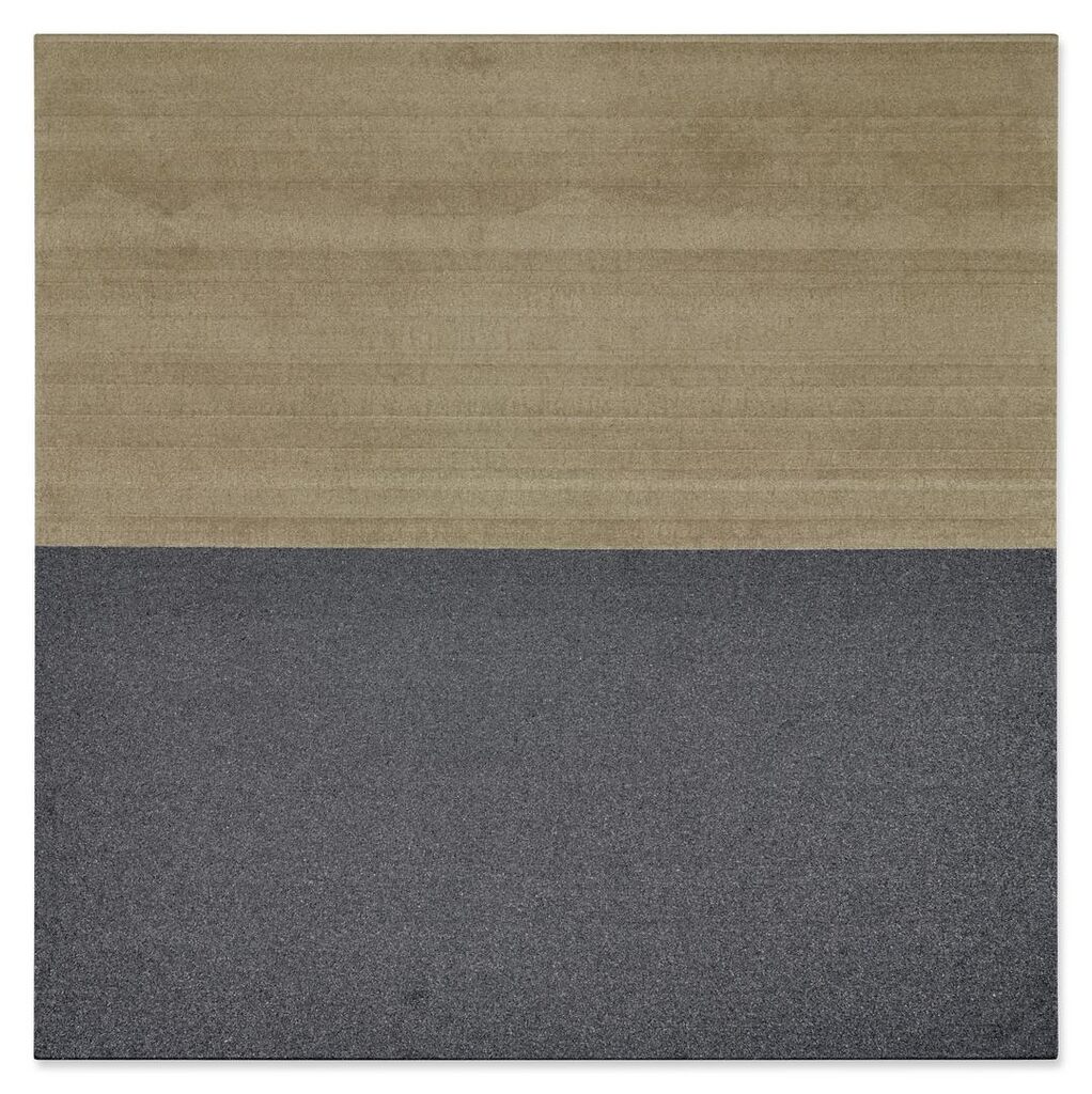 Graphite Gunmetal/Divide