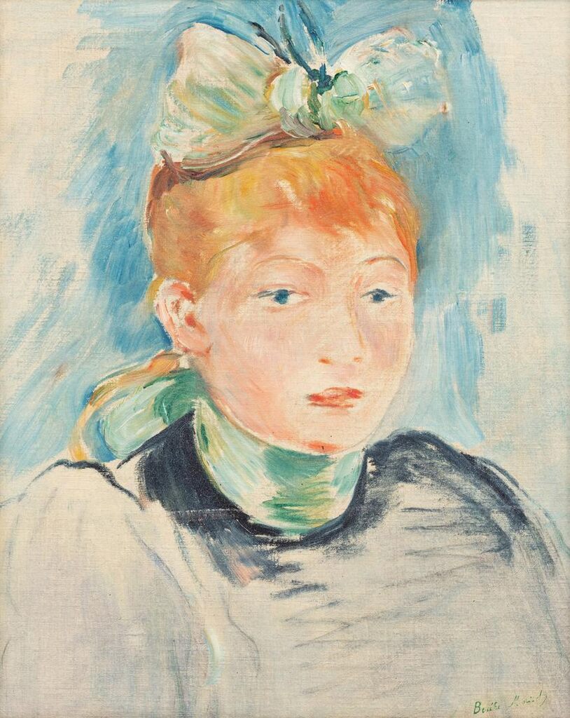 Jeune fille rousse en chapeau