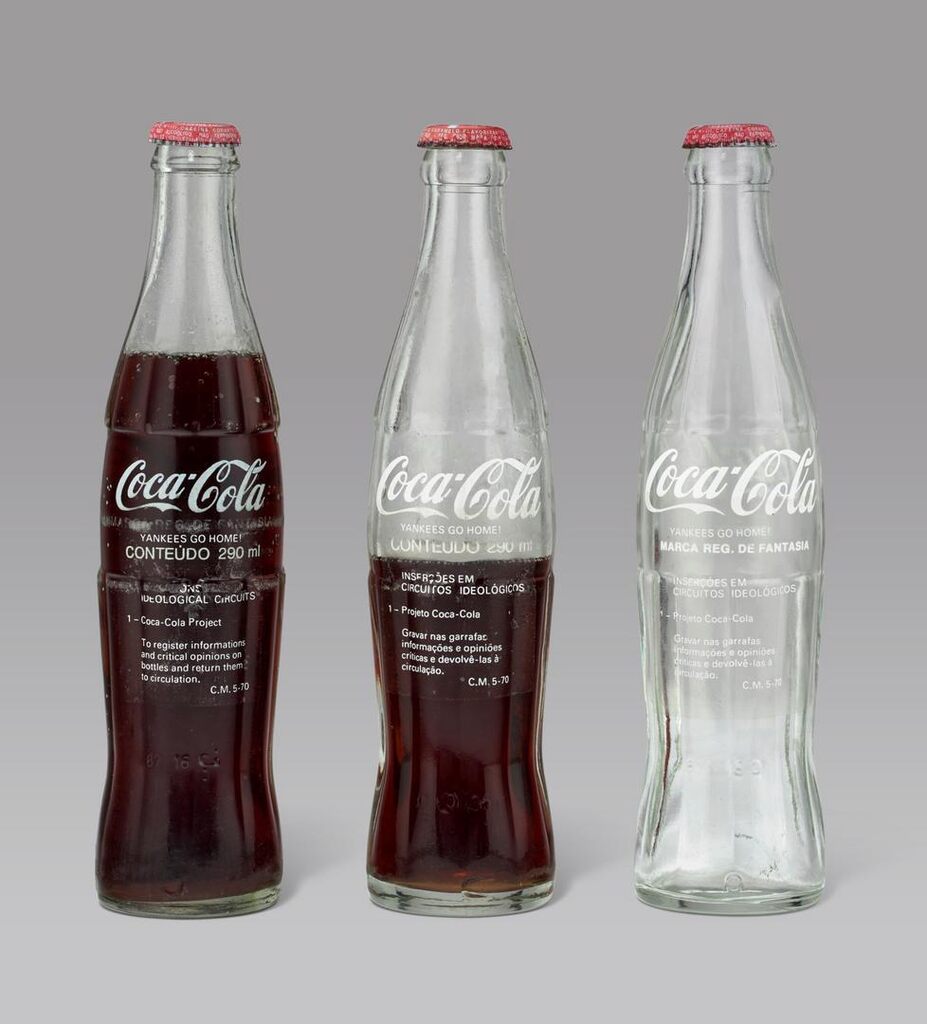 Inserções em Circuitos Ideológicos: Projeto Coca-Cola