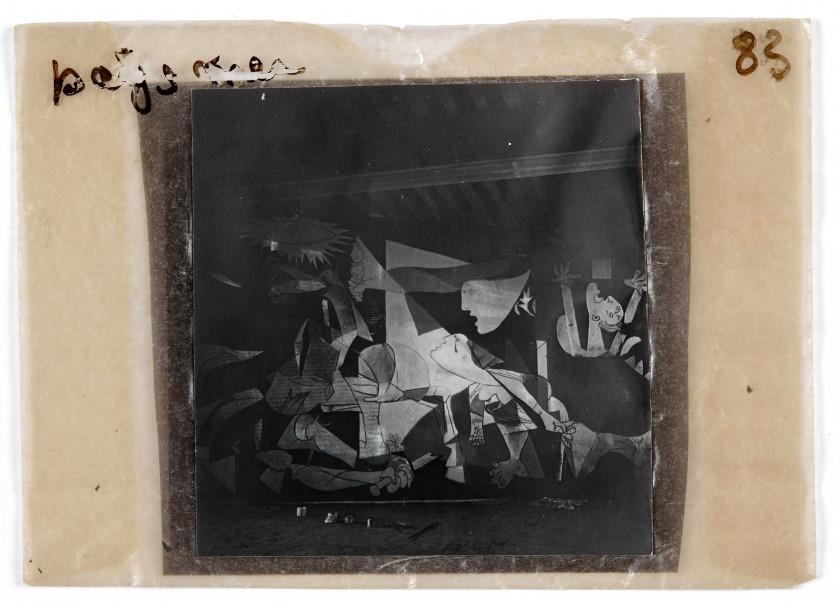 Guernica in progress in the studio in the rue des Grands Augustins - Paris, May-June 1937