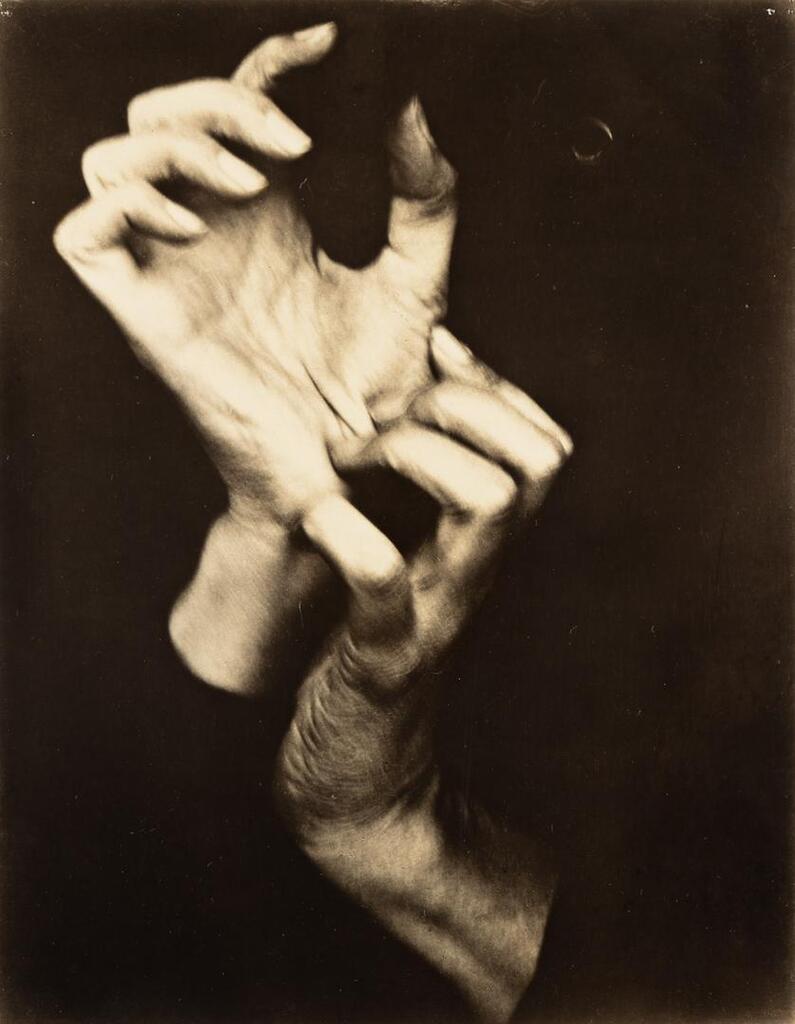 Hands of Georgia O'Keeffe, 1919