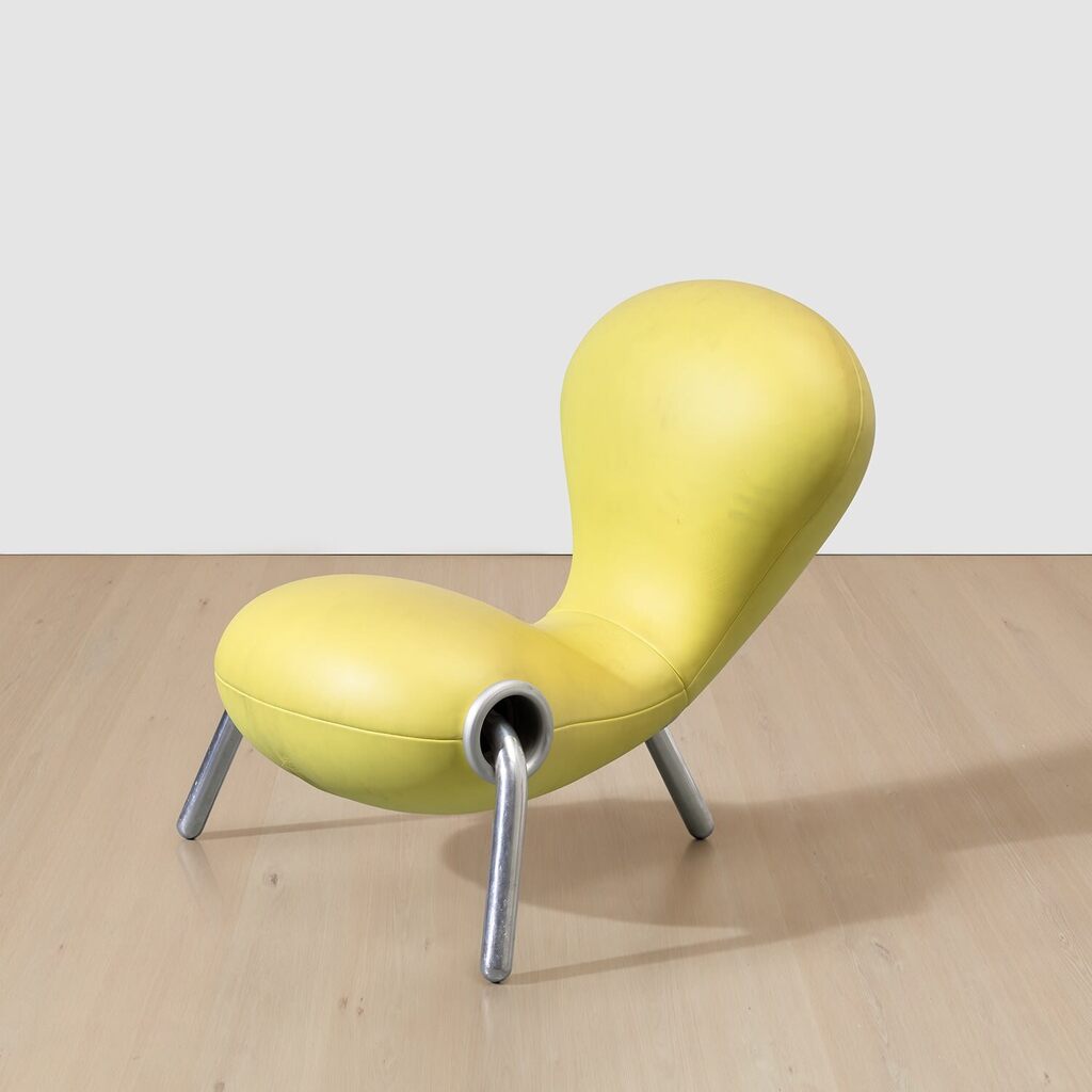 'Embryo' chair