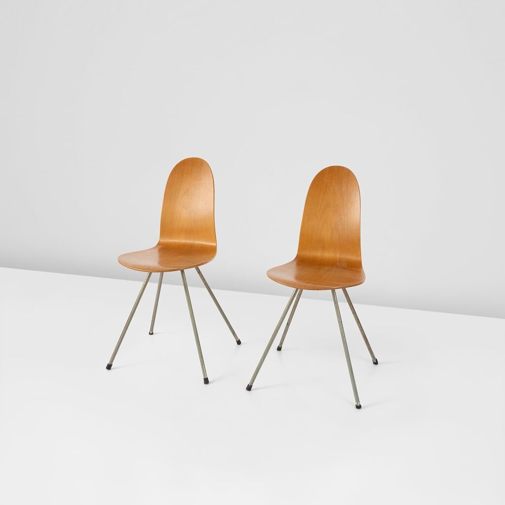 Pair of 'Tongue' chairs