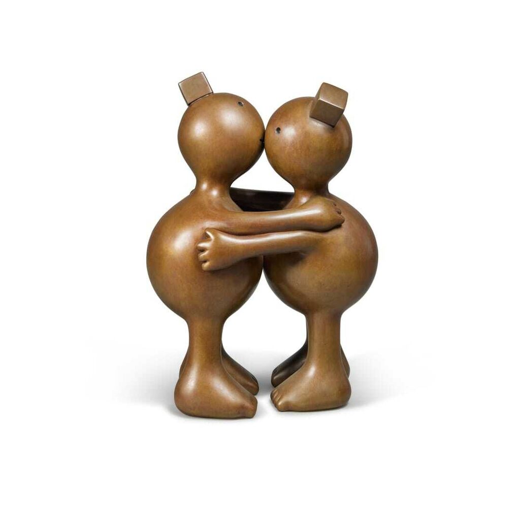 Kissing Spheres (Medium)