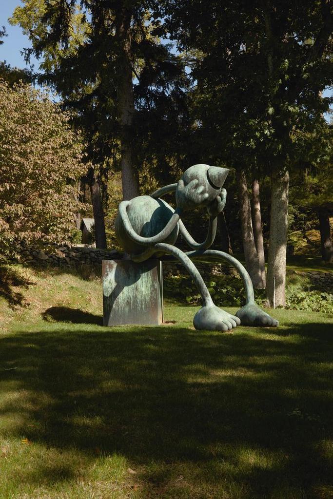 CRYING GIANT