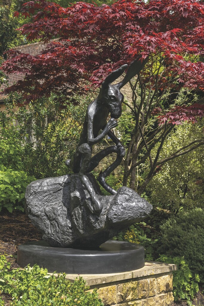 Barry Flanagan, Thinker on Rock