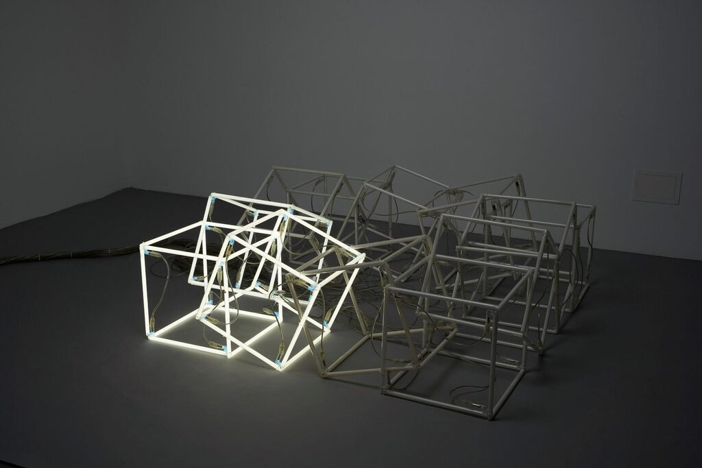 Moving Neon Cube
