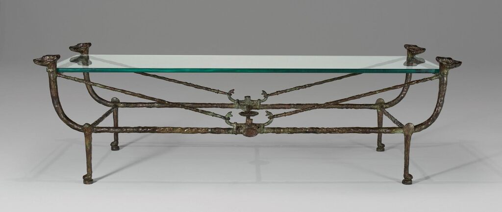 'Berceau' Low Table, Modèle aux Renards