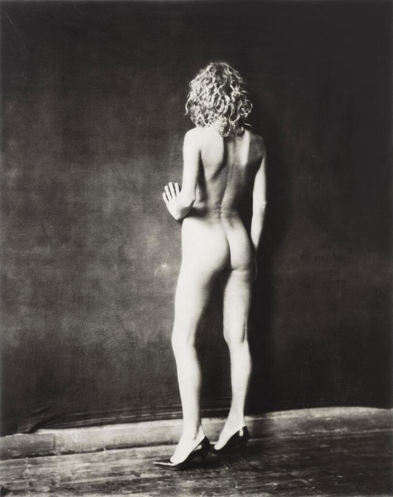 Eva, Studio rue des Martyrs, Paris