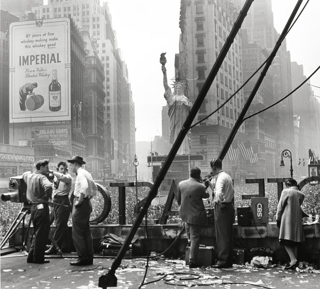 V.E. Day, Times Square, NYC