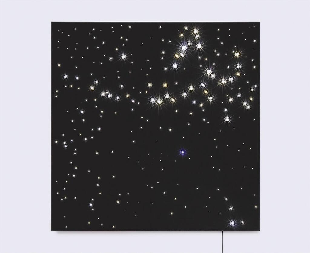 Night Sky: Sirius.4