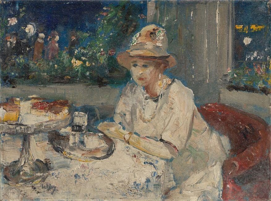 ”Dame in Weiß auf einer Café-Terrasse”