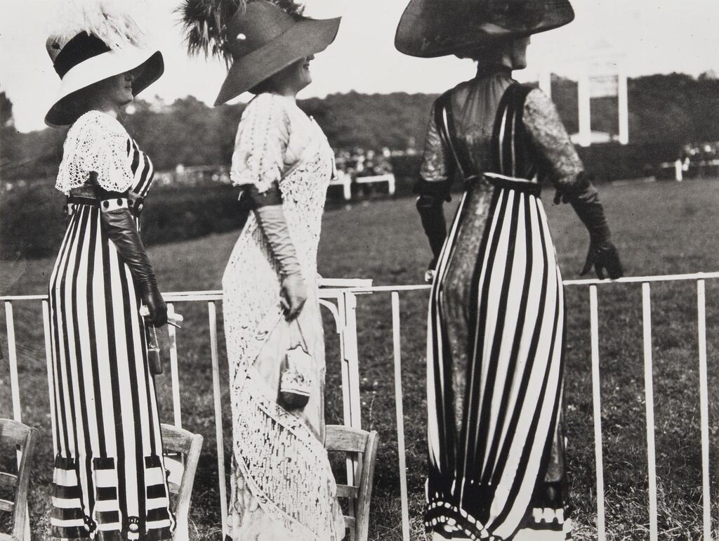 Drag-Racing Day at the Auteuil Races