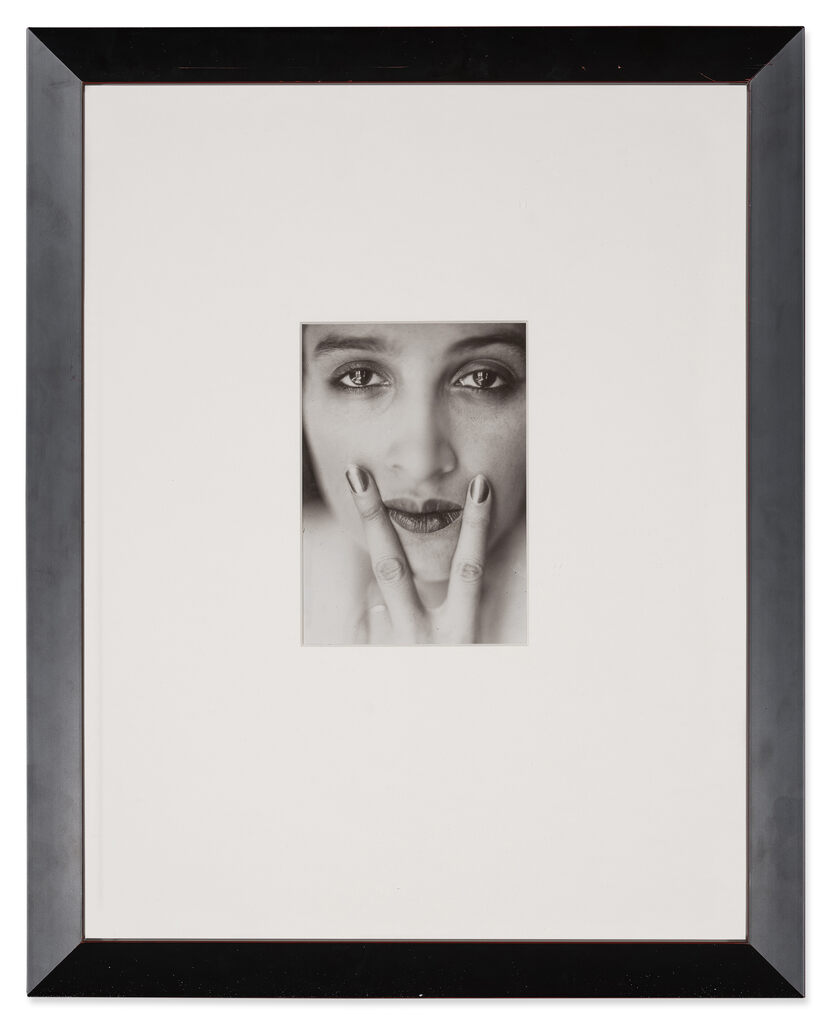 Renée Perle, Fingers to Lips