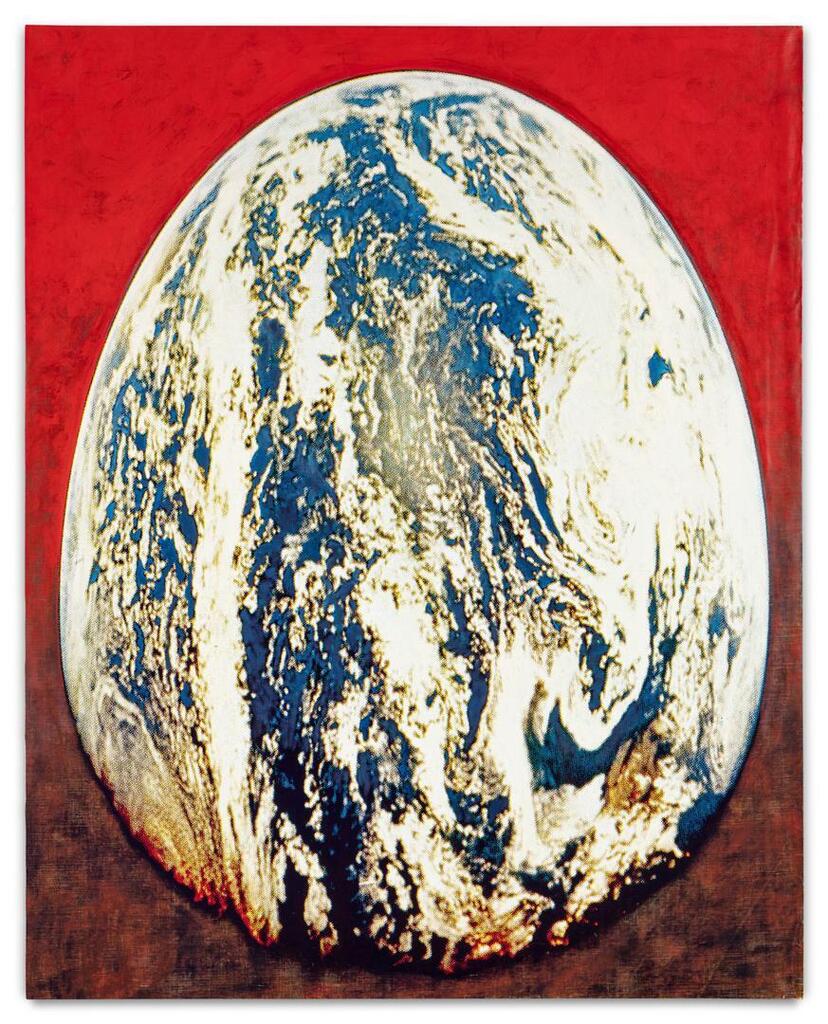 Oeuf sur Fond Rouge