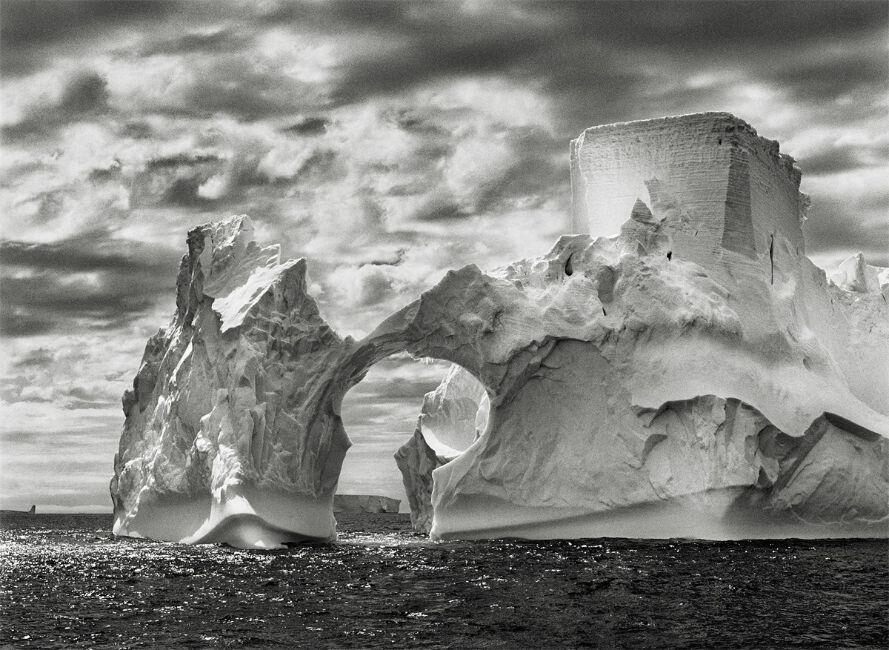 Iceberg between the Paulet Islands and the Shetland Islands