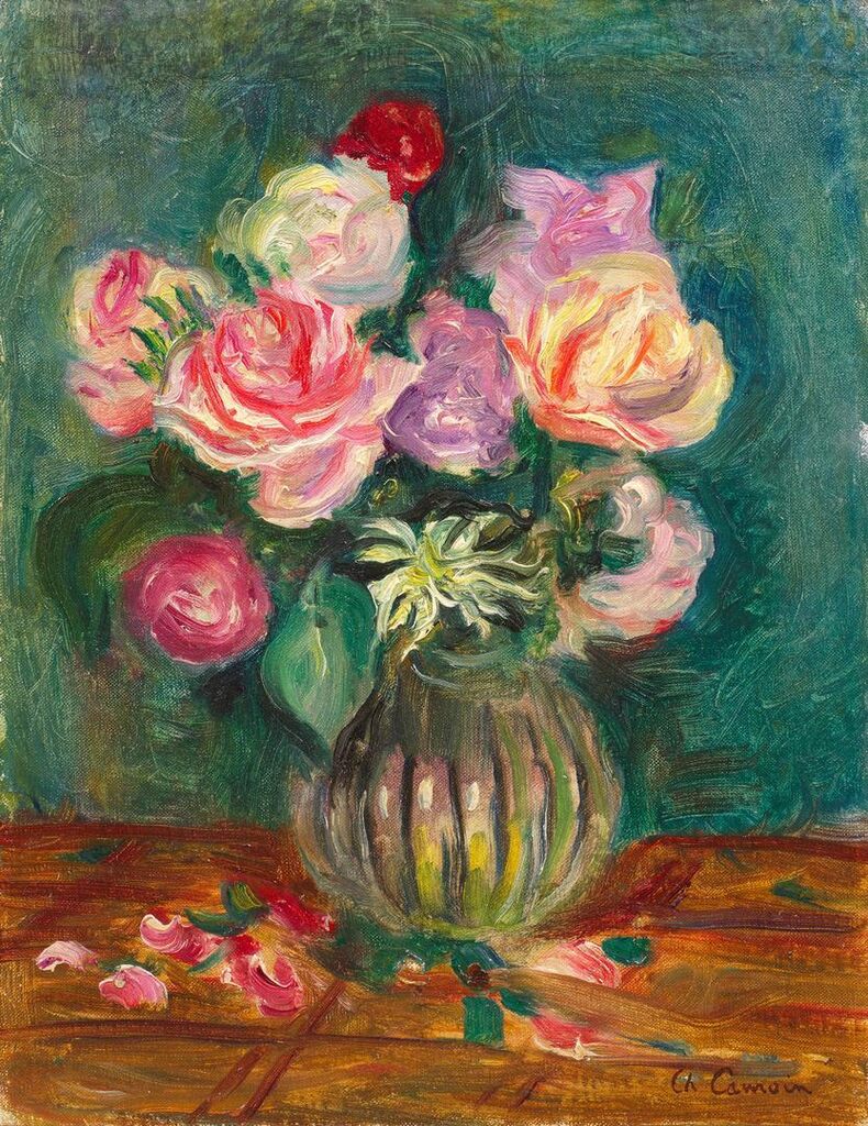 Roses dans un vase de verre