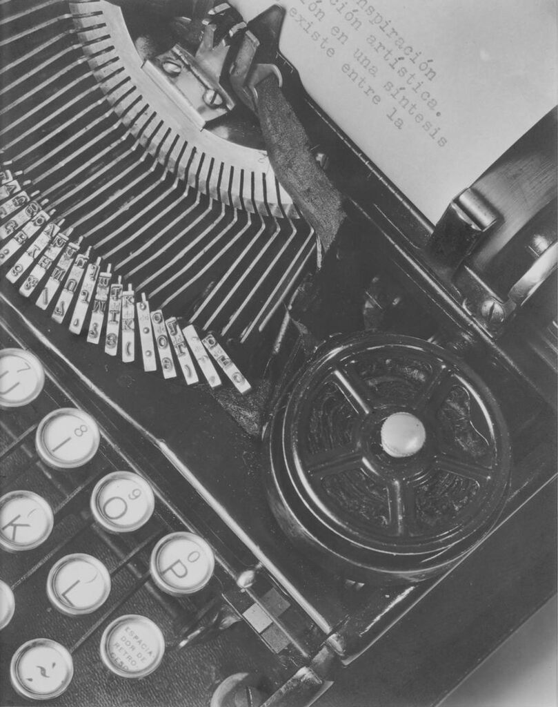 La téchnica (Mella's Typewriter)