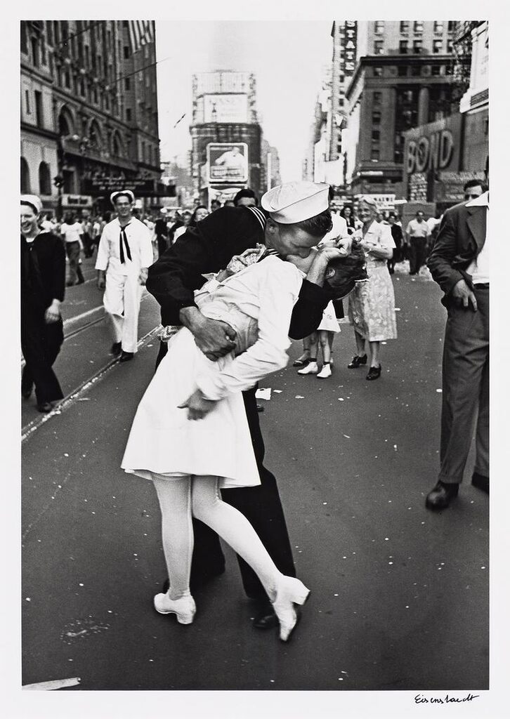 V-J Day in Times Square, 1945
