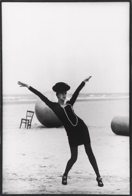Giselle, Le Touquet. British Vogue. 1991
