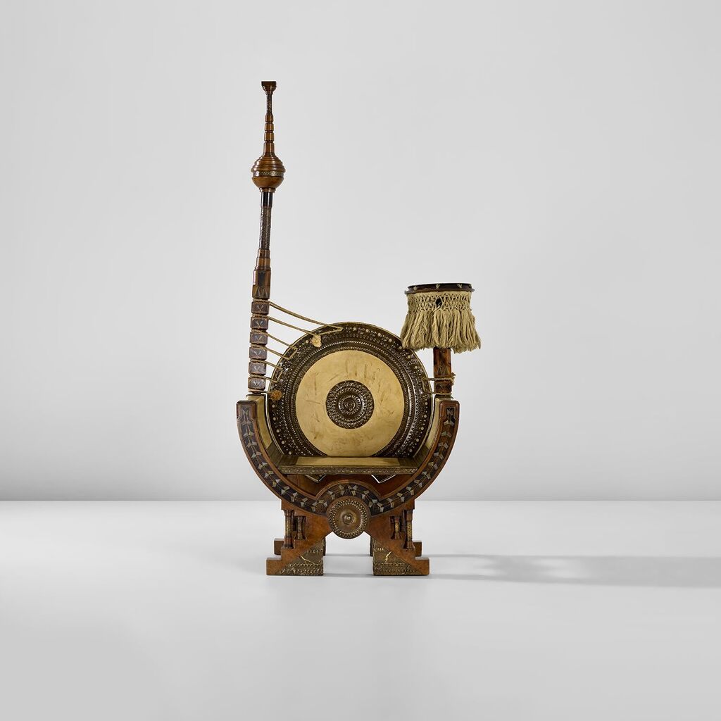 'Curule' armchair