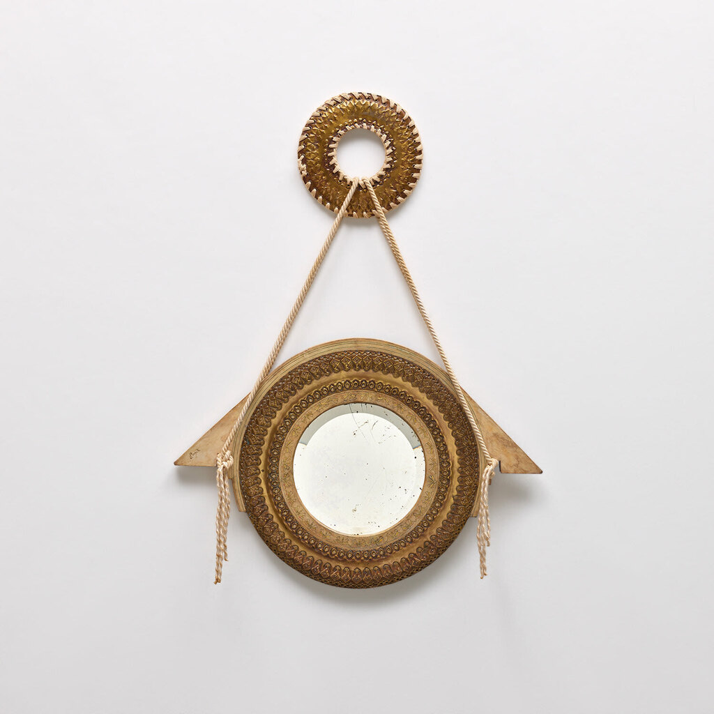 Hanging mirror