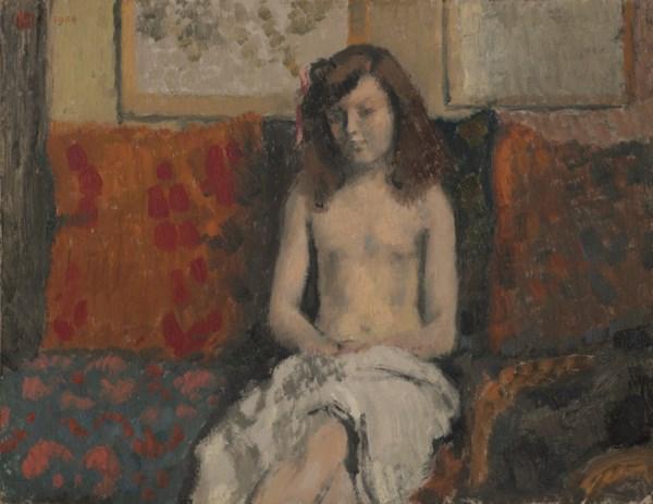 Jeune fille dans un intérieur
