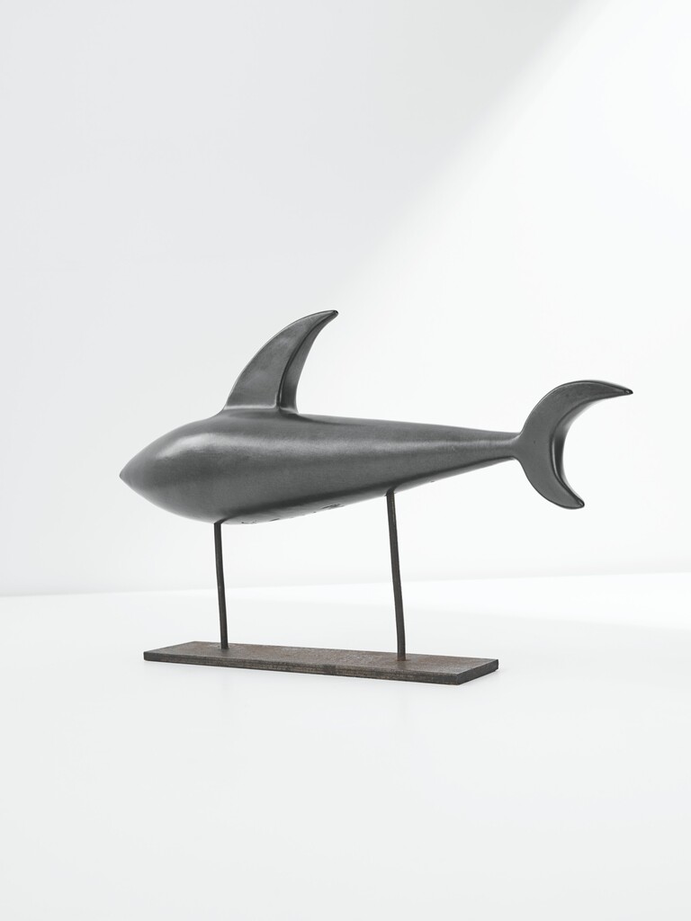 SCULPTURE 'REQUIN', VERS