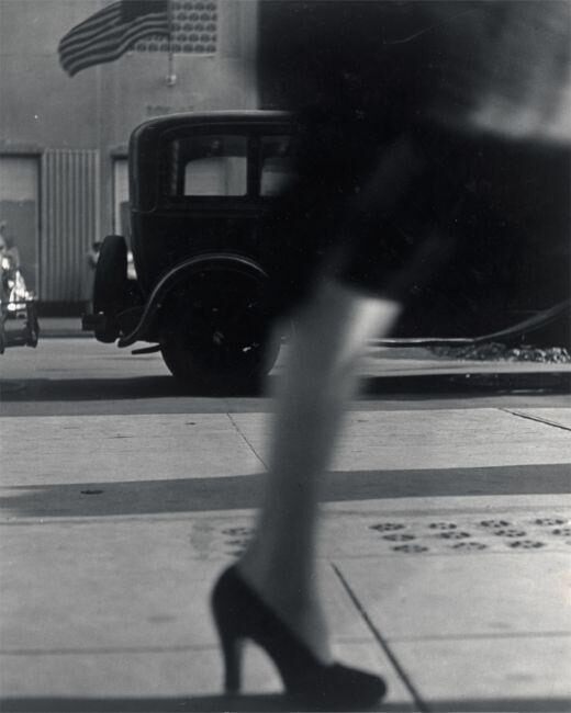 Running Legs, Fifth Avenue, New York. Circa 1940/41