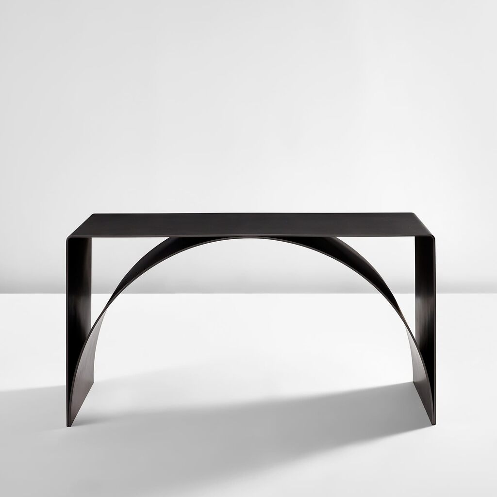 "Semi-Circle Table"