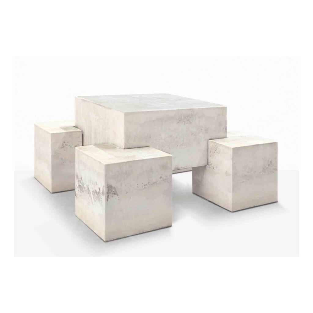 Seat-Leg Table