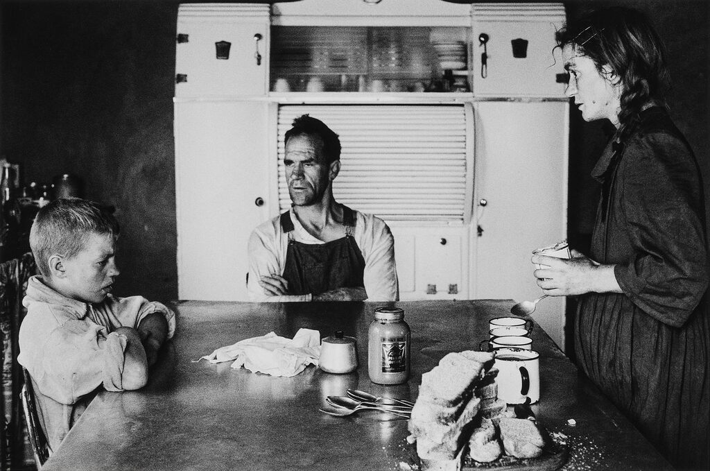 Family at Lunch. Wheatlands Plot and The farmer's son with his nursemaid, the farm Heimweeberg, near Nietverdiend in the Marco Bushveld. Transvaal (North-West Province)