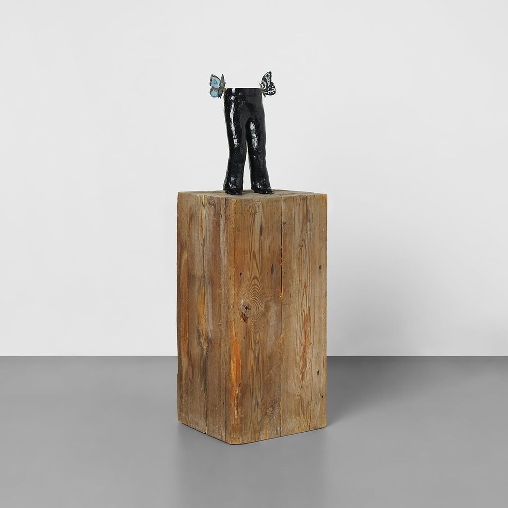 A little sculpture about falling in love