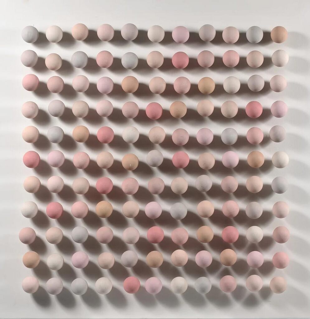 Tactile balls. Pink variations