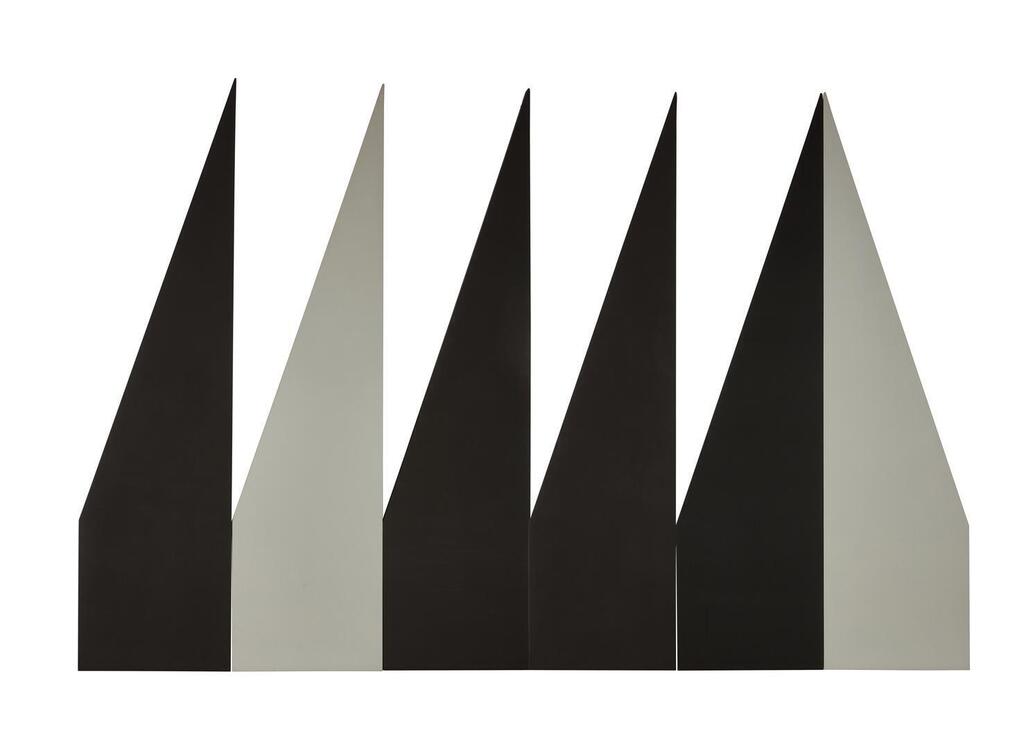 Arrangement in Black and Gray